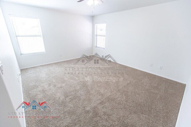 Building Photo - 9096 N 97th Dr