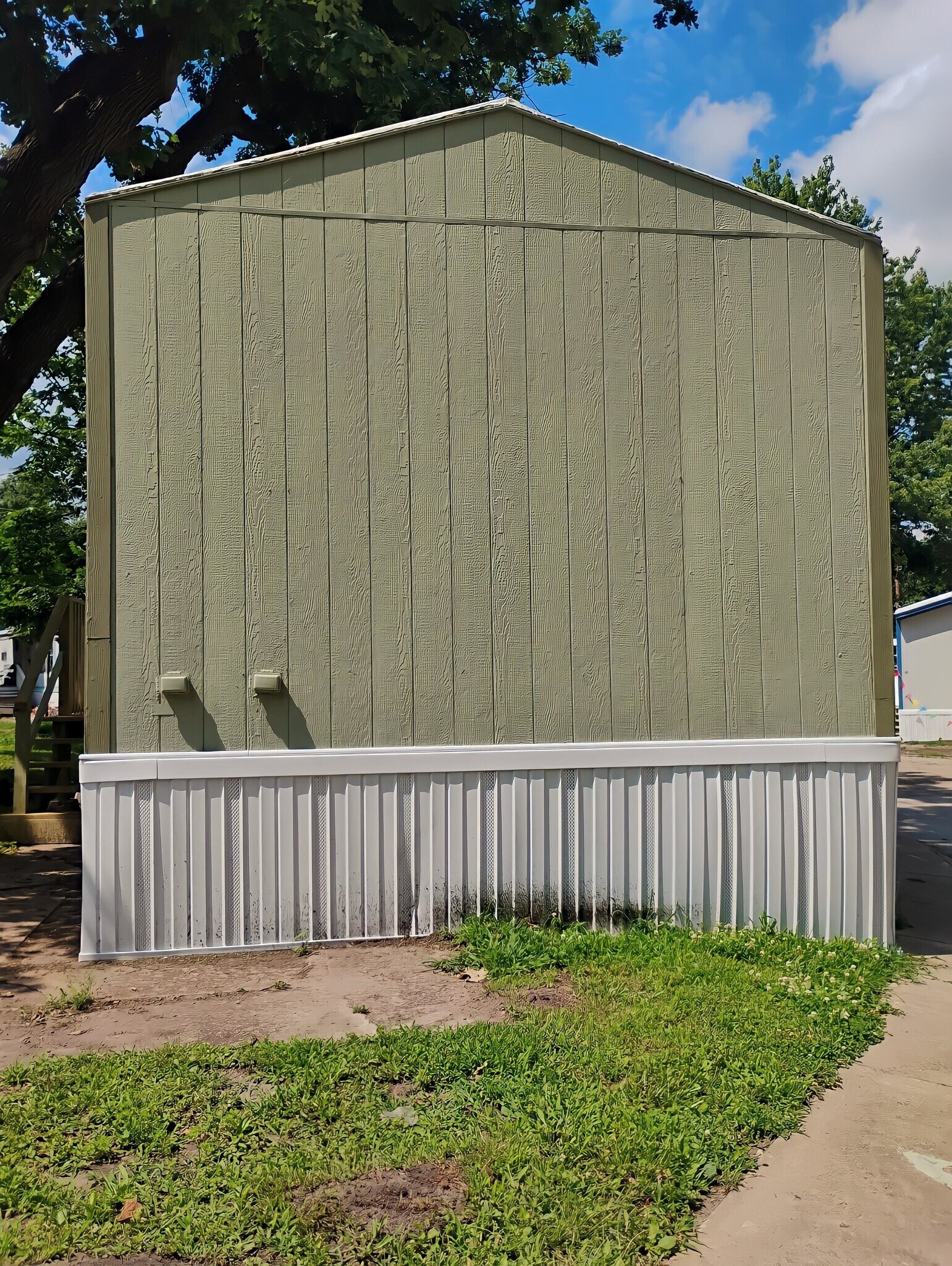 Building Photo - 100 Arkansas St