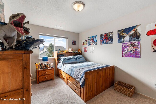 Building Photo - Spacious 4BR + Loft Home in Desirable North Place Community — Post Falls