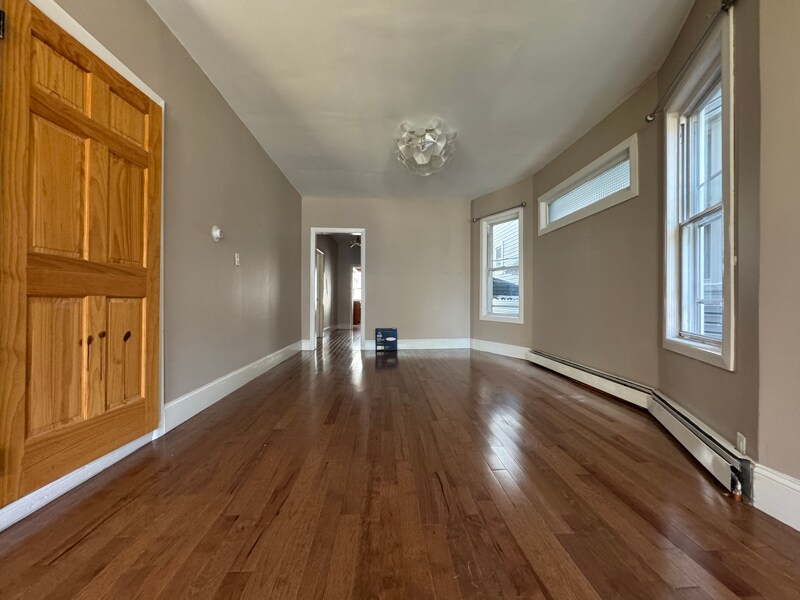 Building Photo - 390 Fairmount Ave