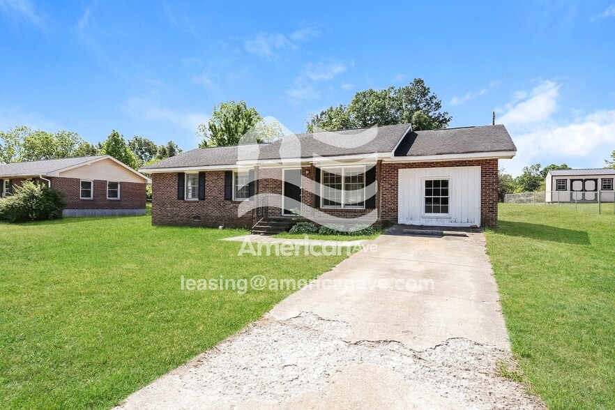 Building Photo - 4 N Kings Dr