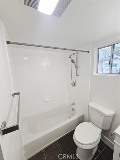 Building Photo - 520 Audubon Way