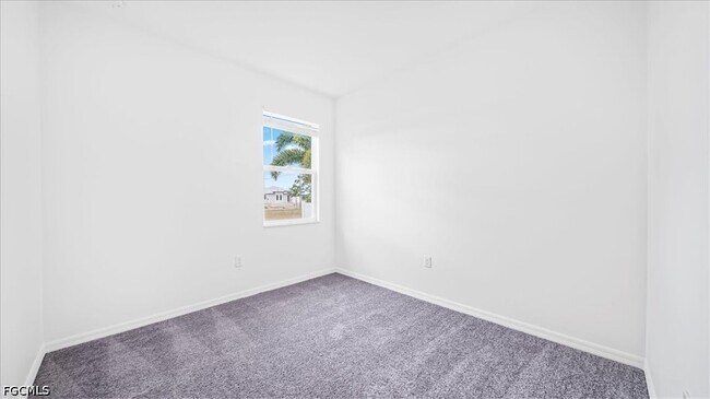 Building Photo - 2928 NW 27th St