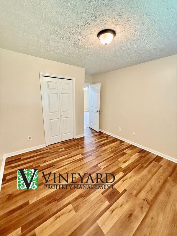 Building Photo - 1194 Broward Dr