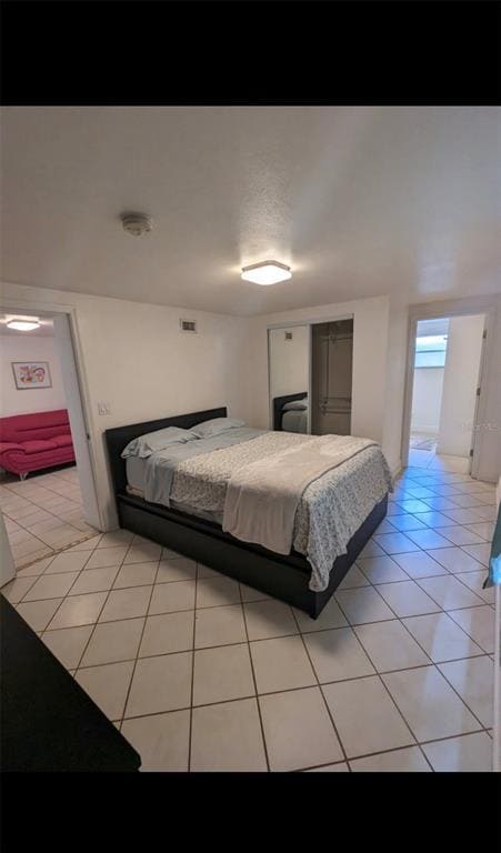 Building Photo - 2307 1/2 E 2nd Ave