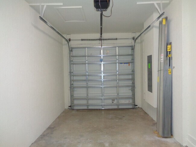 Building Photo - Vero Beach Rentals. Vero Beach Rent, LLC and Property Management Company