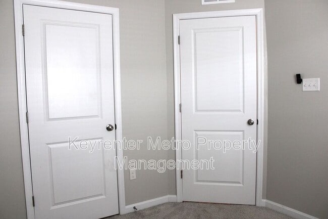 Building Photo - 9818 Ruby Lockhart Blvd