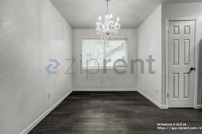 Building Photo - 4708 Carsonhill Dr