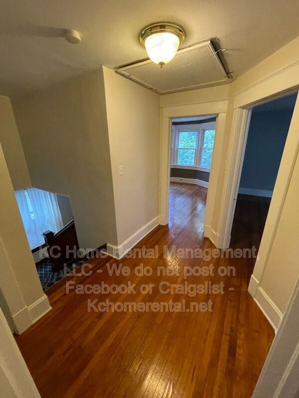 Building Photo - 3554 Genessee St