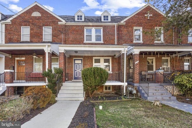 Building Photo - 5105 New Hampshire Ave NW