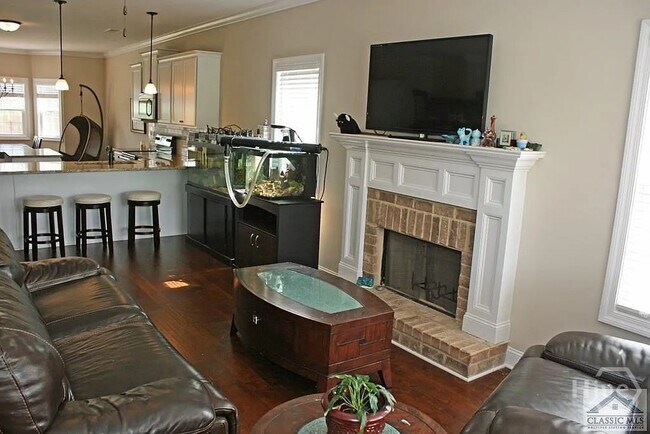 Building Photo - 1564 Cold Tree Ln