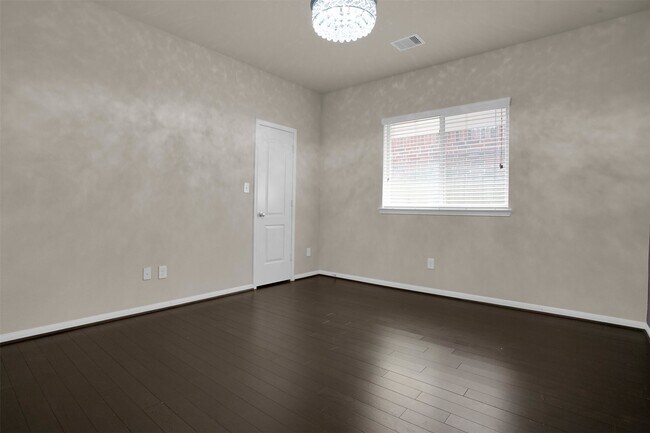 Building Photo - 9142 Monarch Field Ln