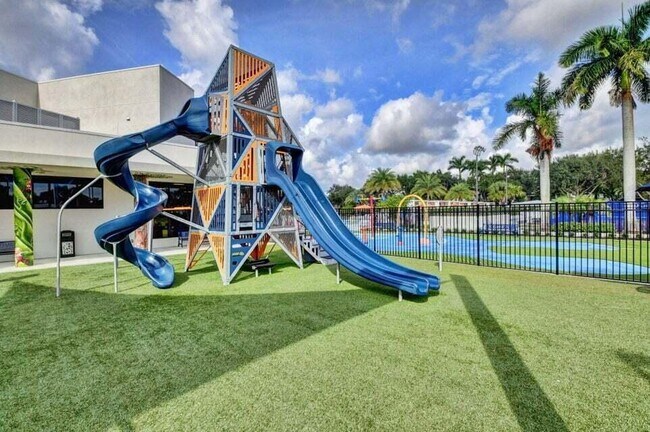 Building Photo - 7477 Campo Florido