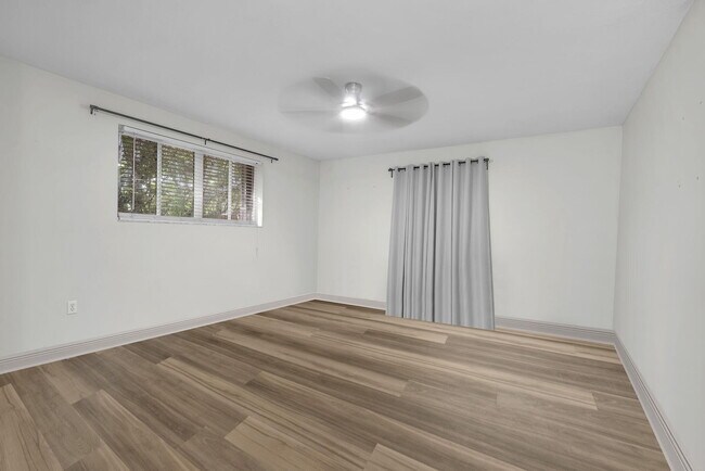 Building Photo - 15225 SW 235th St