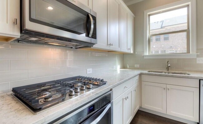Building Photo - 2286 Mclean Chase