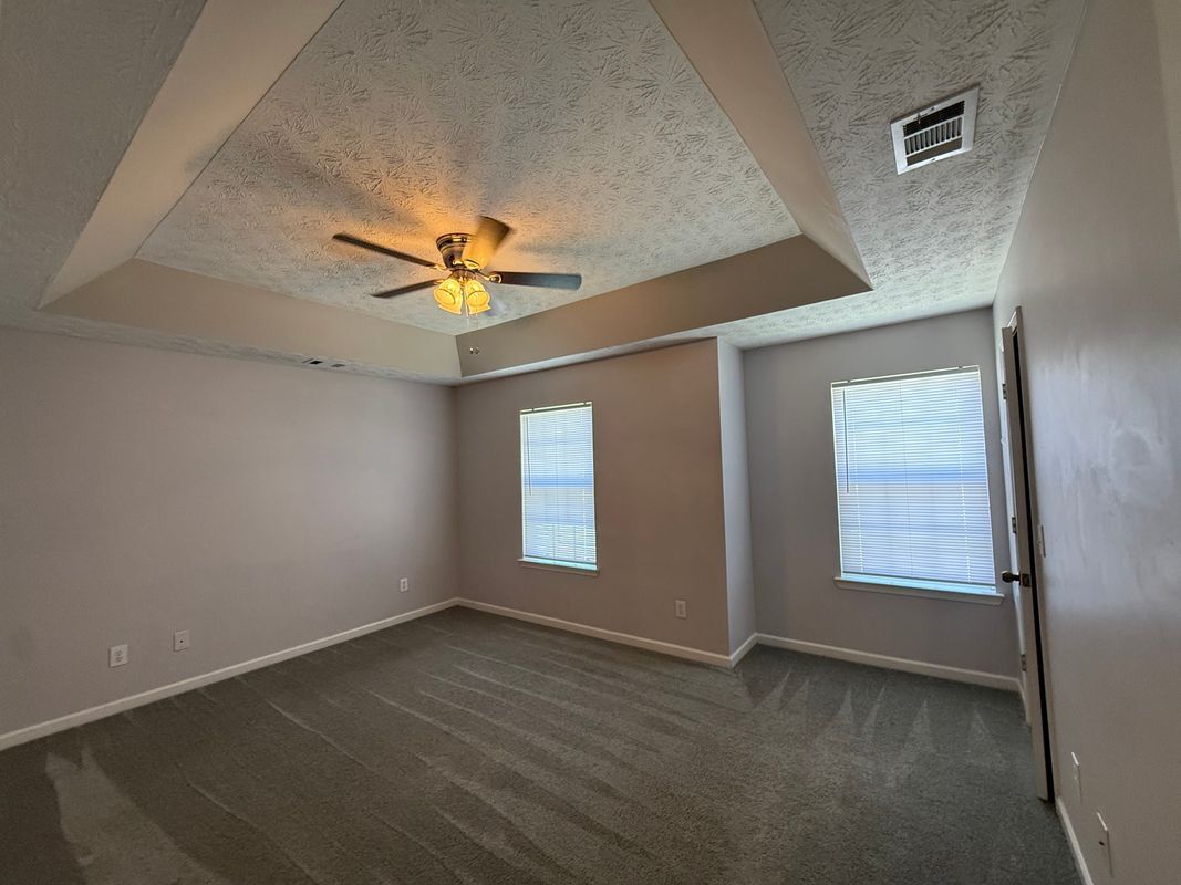 Building Photo - 1704 Camden Forrest Tr