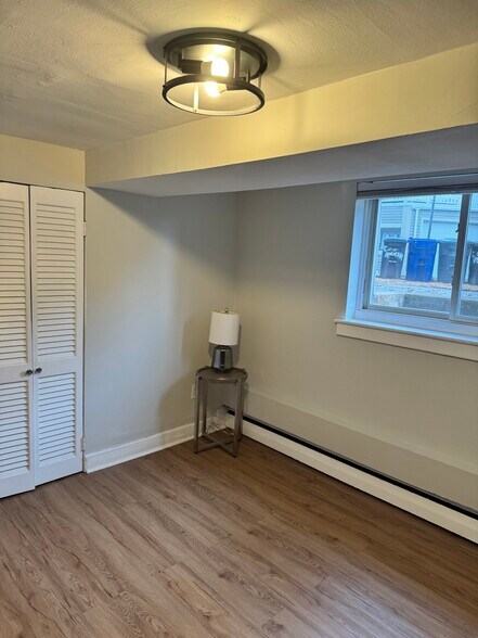 Building Photo - 63 Selkirk Rd