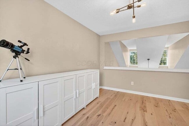 Building Photo - 5692 Sugarwood Dr