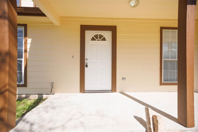 Building Photo - 164 Kaeleku Ln