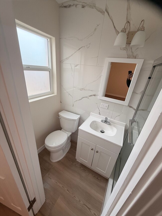 Building Photo - 2801 Texas St NE