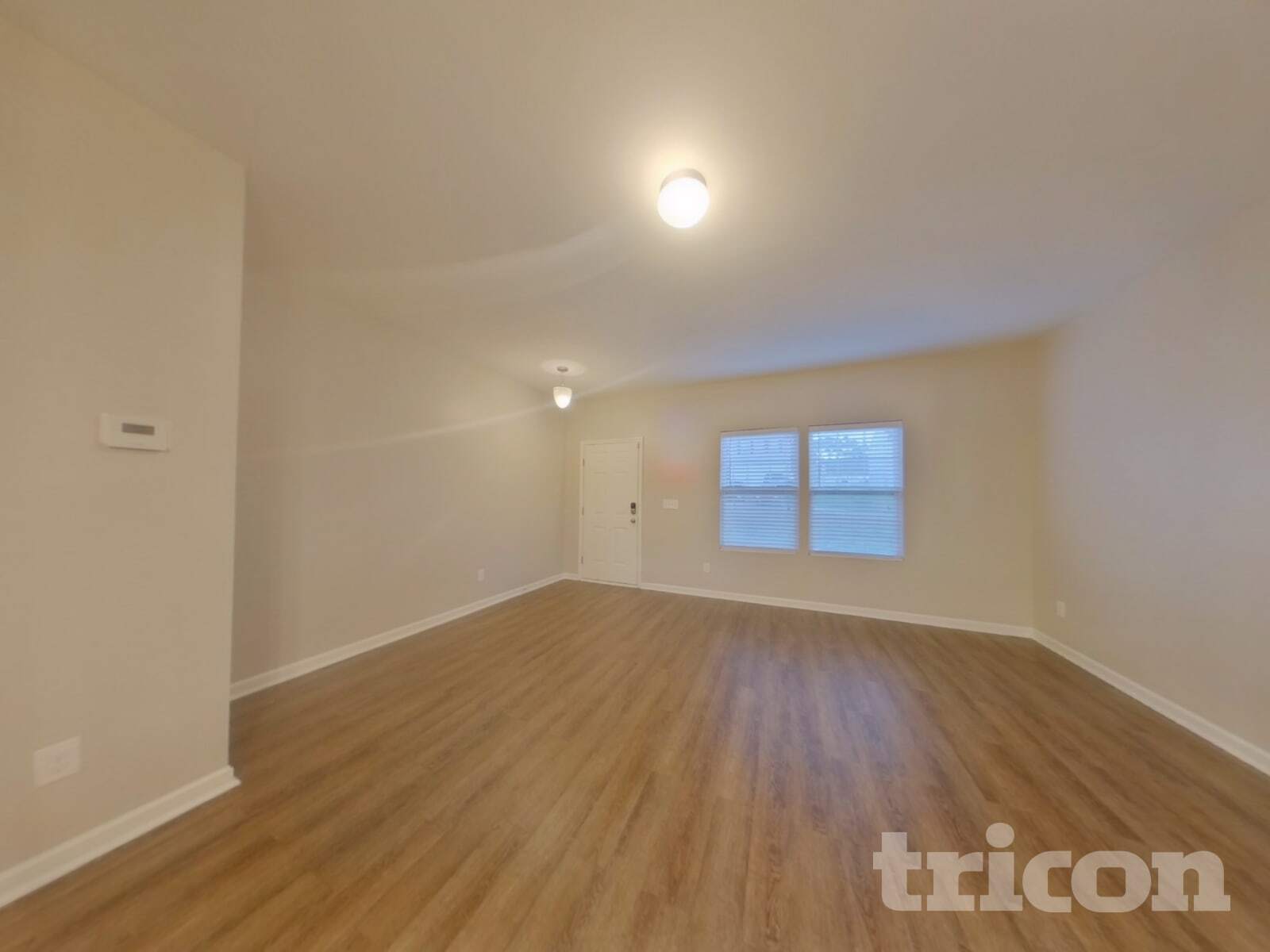Building Photo - 3313 Pikes Peak Dr