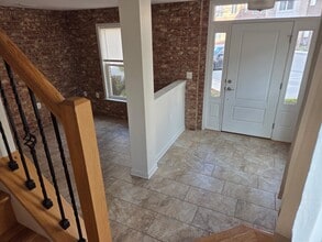 Building Photo - 1451 Trafalgar Ln