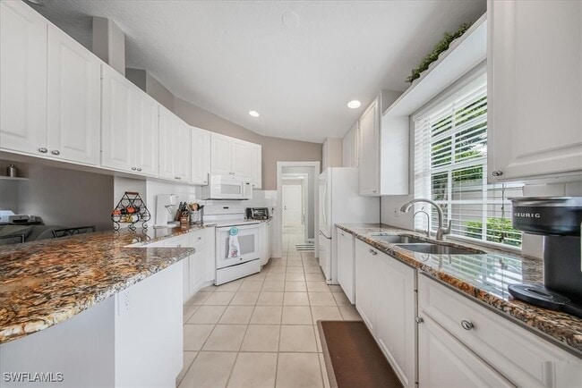 Building Photo - 4585 Pasadena Ct