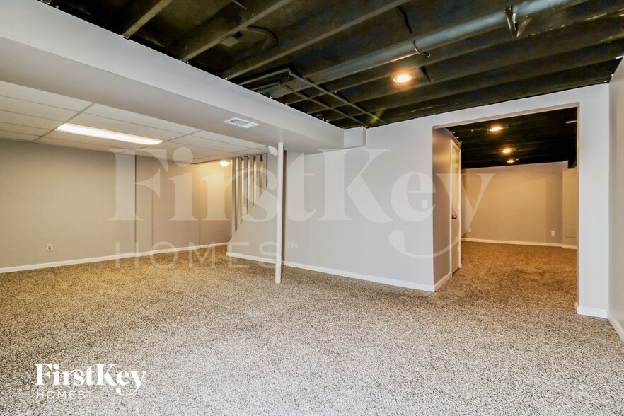Building Photo - 1357 Buffalo Rock Dr