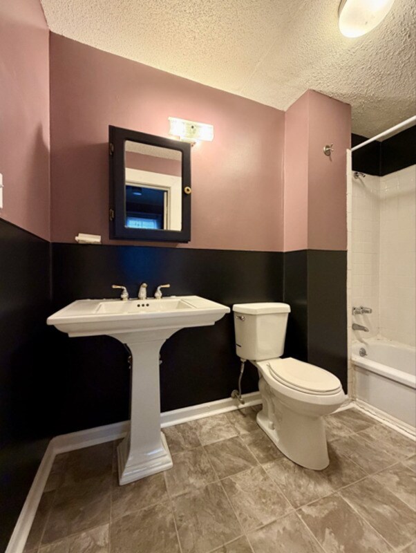 Building Photo - 1511 Hamorton Pl