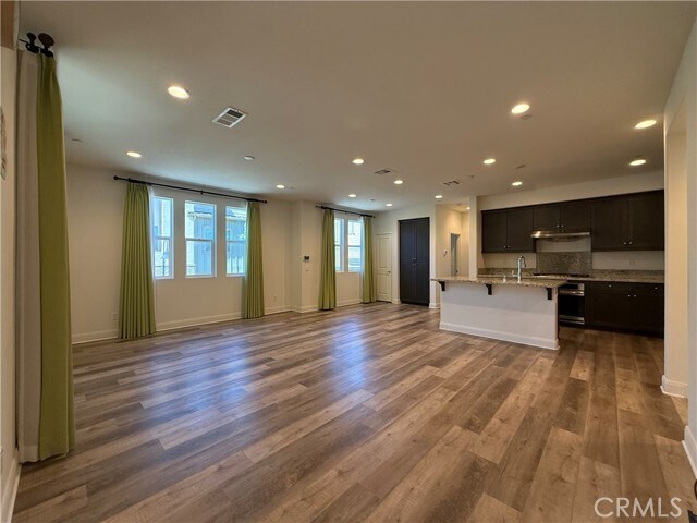 Building Photo - 7362 Luminaire Pl