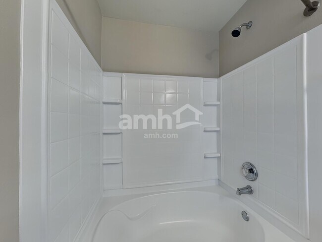 Building Photo - 2938 Treehouse Pass