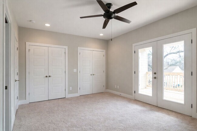 Building Photo - Sylvan Park Gem with Flexible 4th Bedroom, Outdoor Living & Prime Location Near Vanderbilt