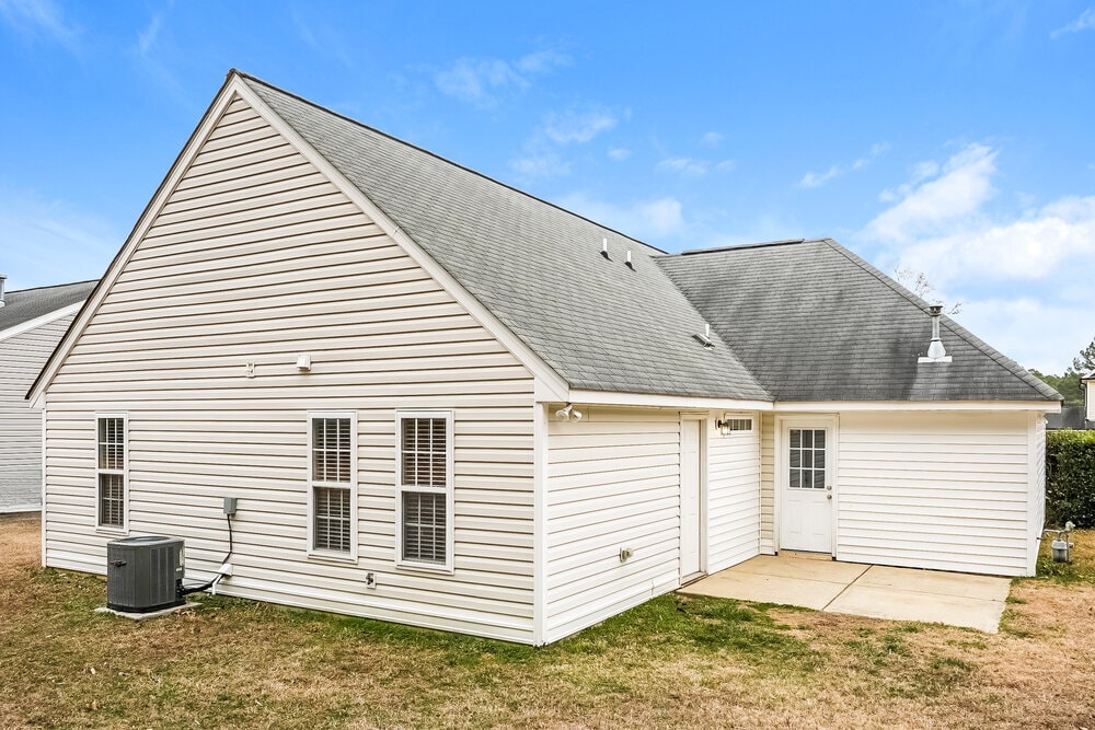 Building Photo - 5640 Tealbrook Dr