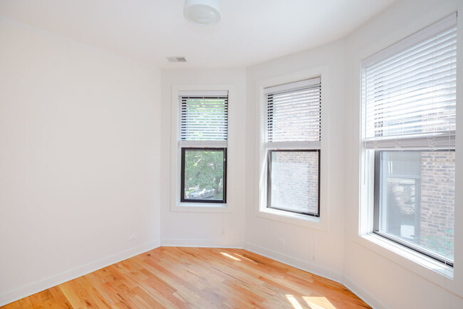 Building Photo - 1716 N North Park Avenue