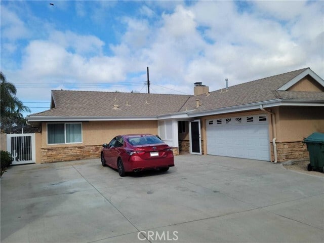 Primary Photo - 16161 Chipper Ln