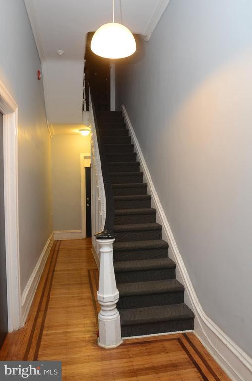 Building Photo - 2124 Spruce St