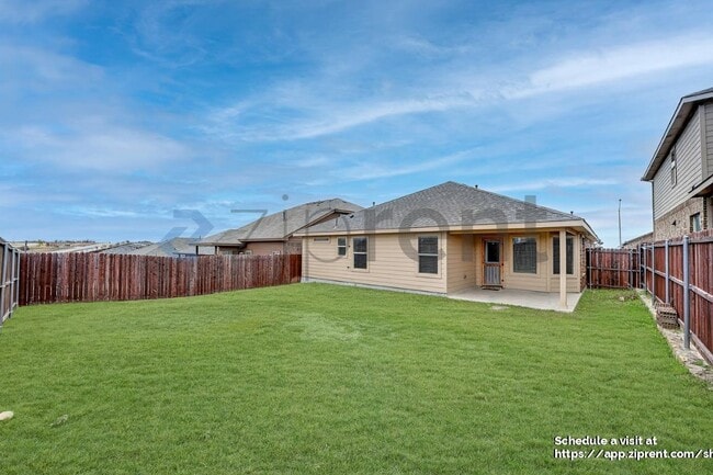 Building Photo - 10116 Clemmons Rd