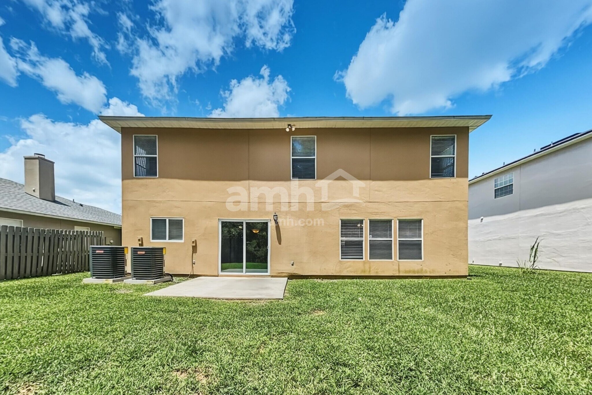 Building Photo - 1955 Tomahawk Dr