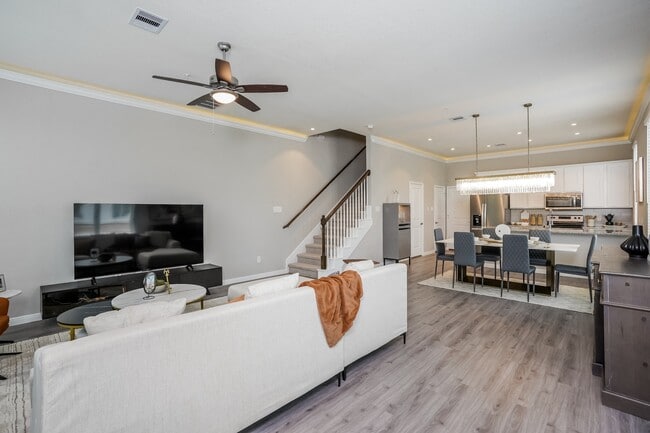 Floorplan - Enclave at Mason Creek