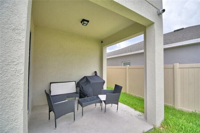 Building Photo - 691 Campo Ln
