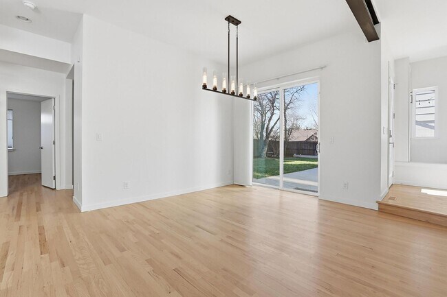 Building Photo - 4 blocks to Sloans Lake! immaculate home with large yard and garage