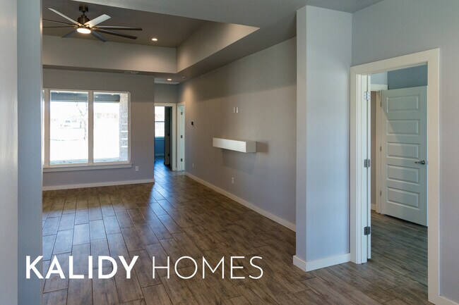 Building Photo - 306 Kirks Holw