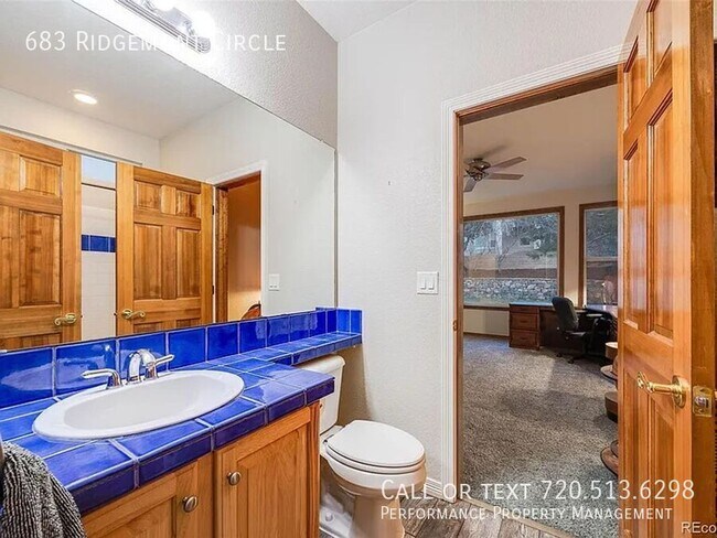 Building Photo - 683 Ridgemont Cir