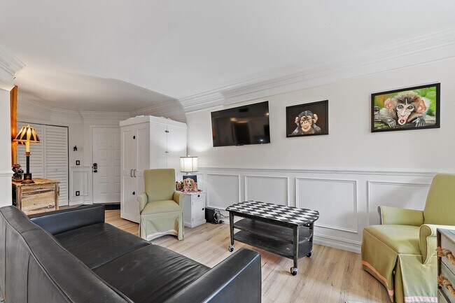 Building Photo - 1605 S US Hwy 1