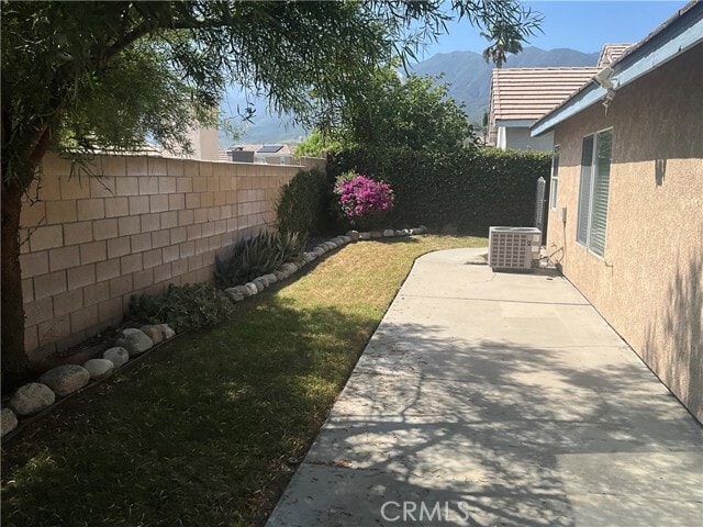Building Photo - 5562 Horseshoe Way