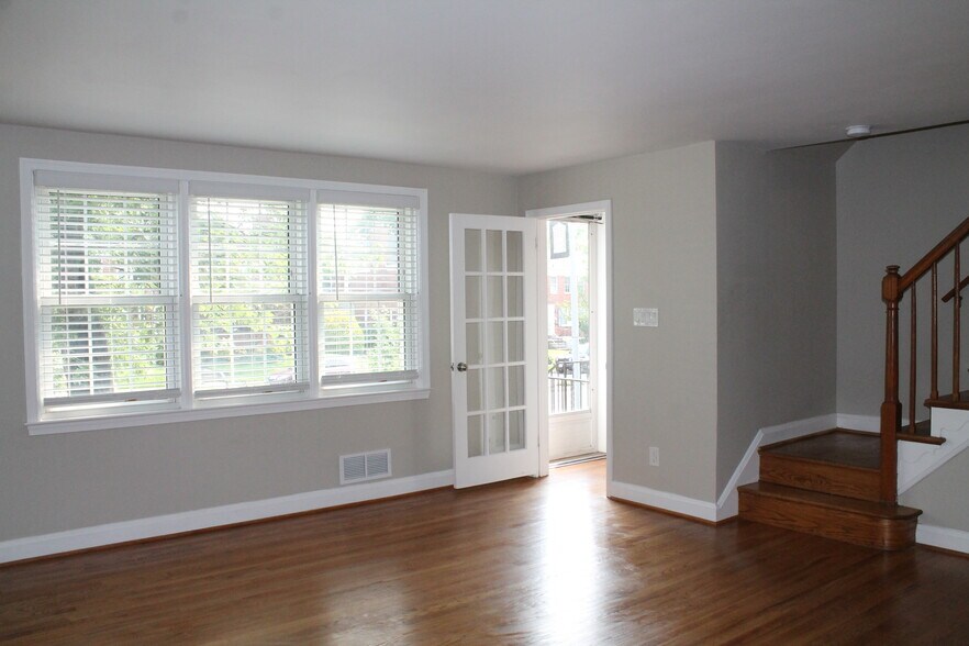 Building Photo - 1416 Putty Hill Ave