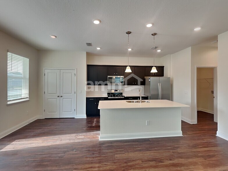Building Photo - 2557 Sunrise Lndg Lp
