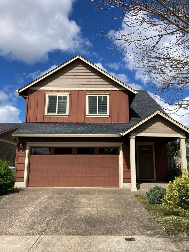 Beautiful 2 Story Home in Newberg 2119 Kennedy Dr Newberg OR 97132