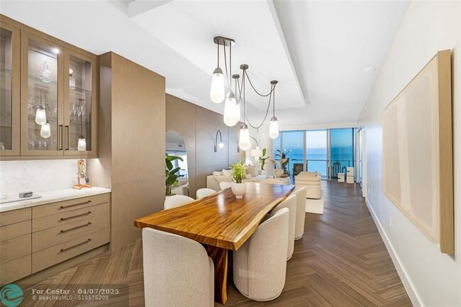 Building Photo - 2200 N Ocean Blvd