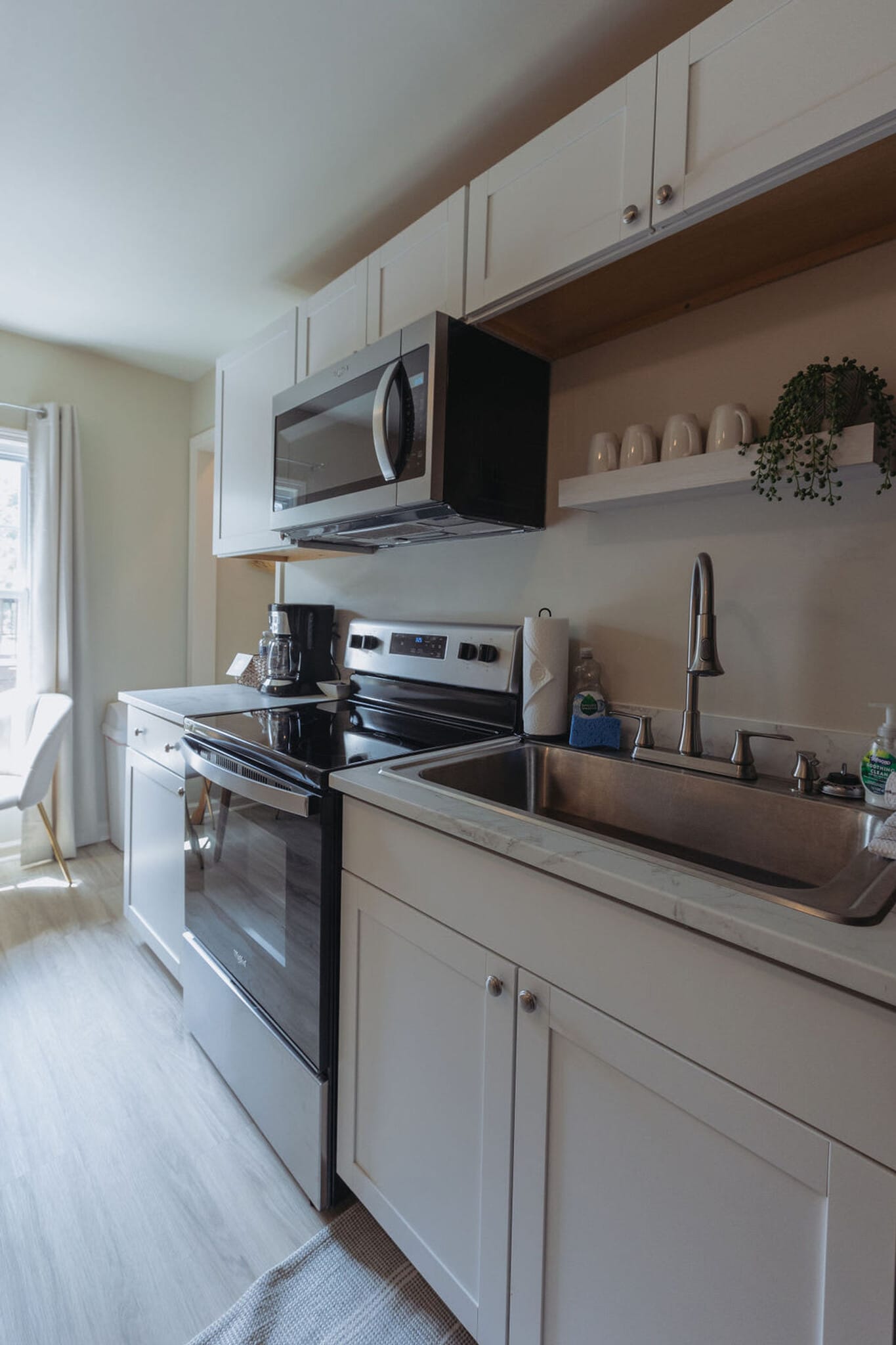 Building Photo - 308 Lamont St